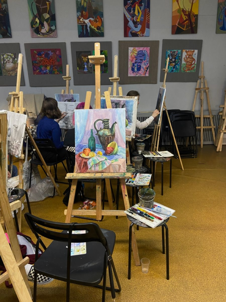 Studijas vide un gaismas noskaņa